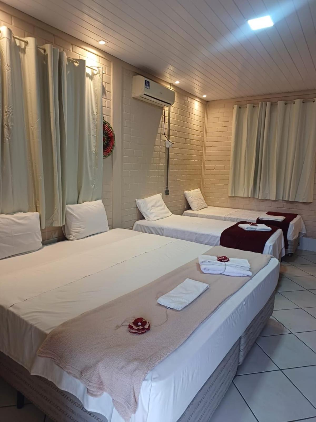 Orla Nautica Hotel Barreirinhas Buitenkant foto